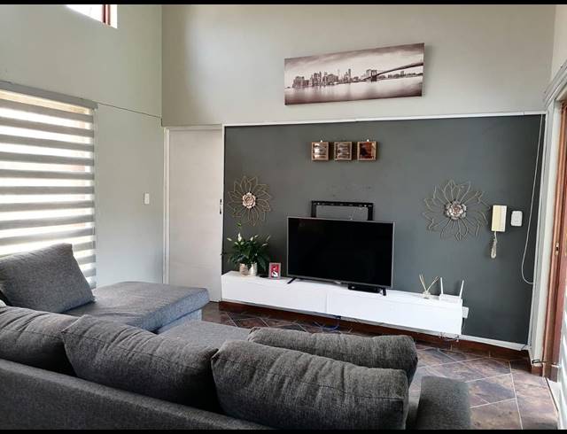 2 BEDROOM TOWNHOUSE SOLD IN BERGSIG